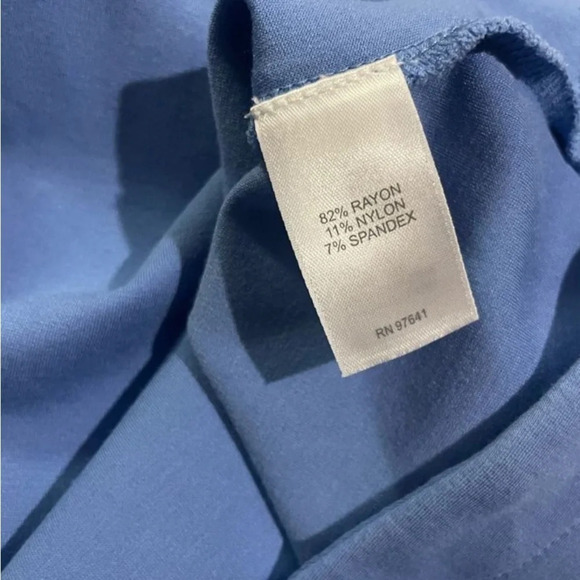 J.‎ Jill Wear Ever Collection Blue Long Line Sleeveless Tunic Shirt Size Small - Picture 4 of 4